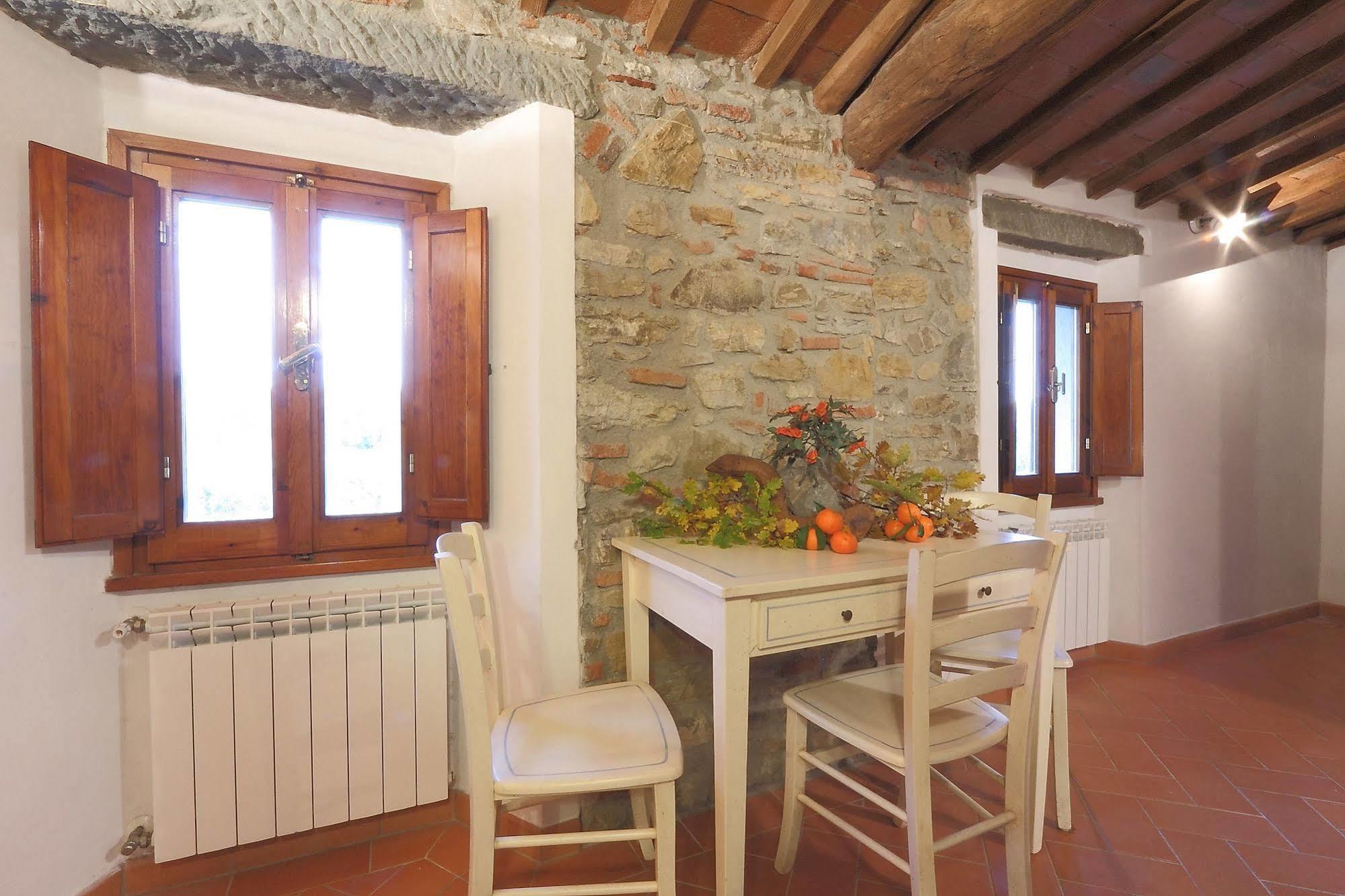 Bed and Breakfast Armonie Del Chianti L'Ugolino Esterno foto