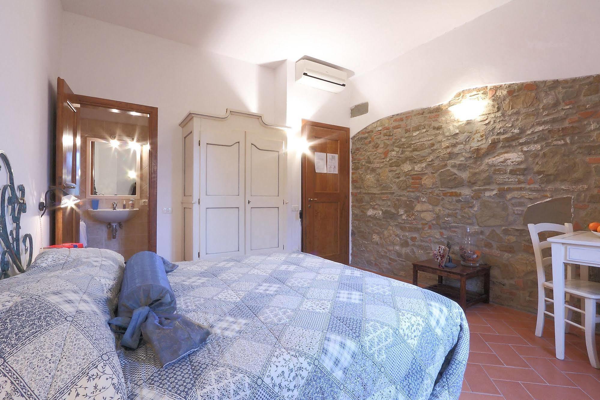 Bed and Breakfast Armonie Del Chianti L'Ugolino Esterno foto